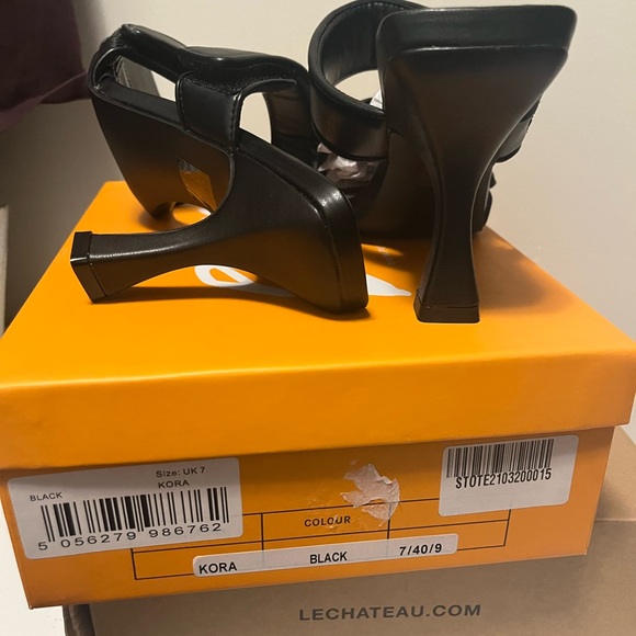 Brand new never worn black summer sandals - Picture 4 of 5